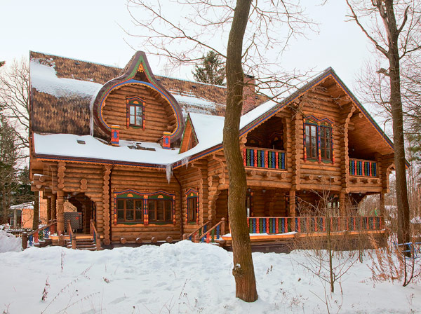 Сказочной красоты деревянный дом